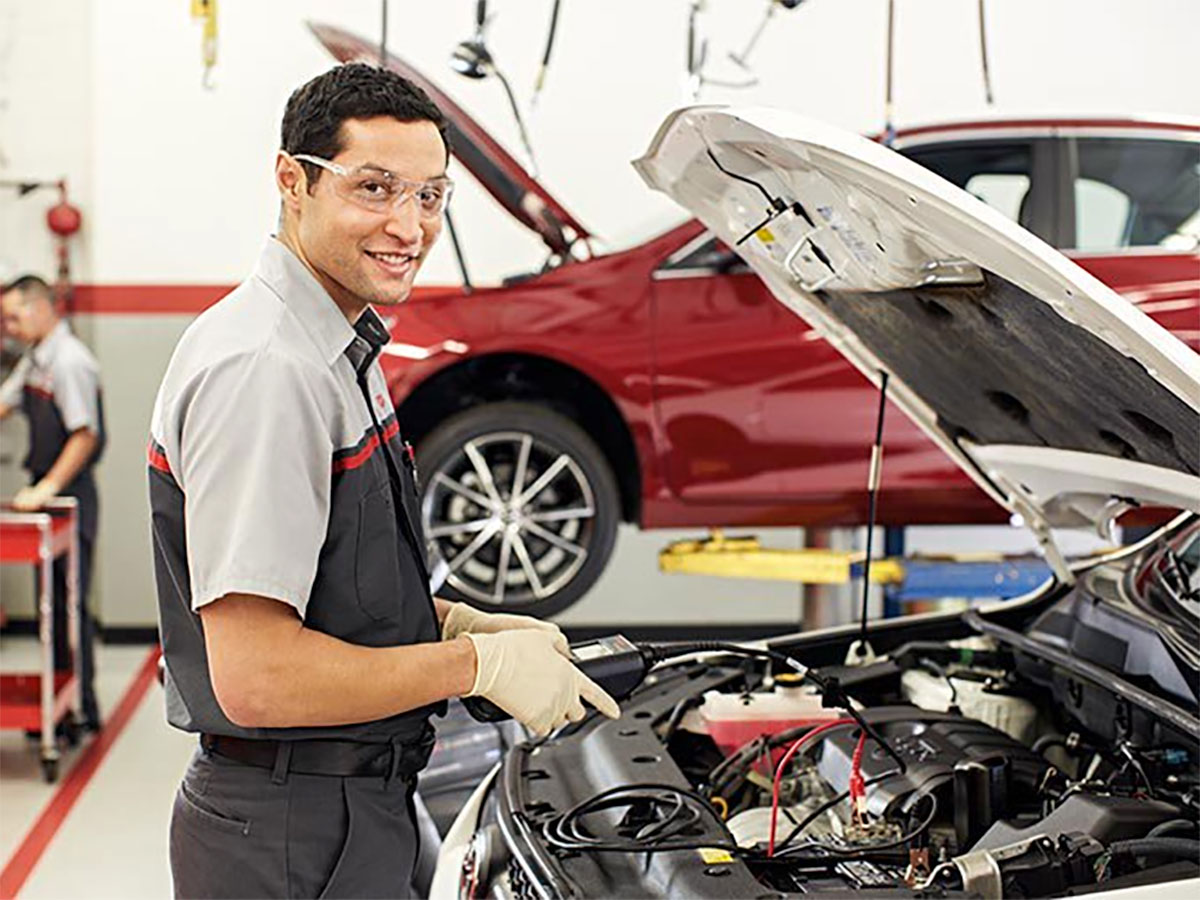 Red Level Honda® Certified Master Technicians